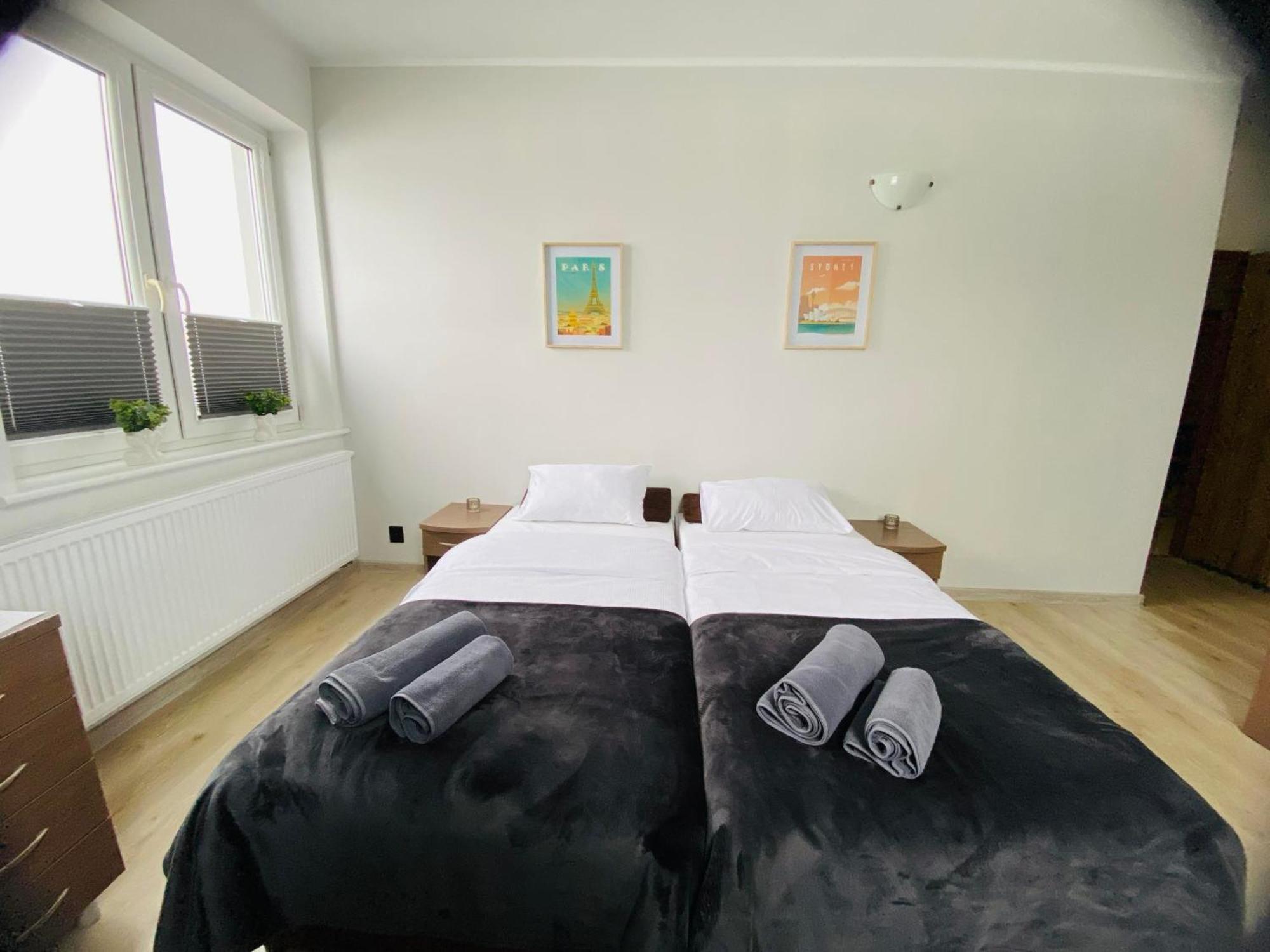 Hotel Milo - Noclegi Бартошице Екстериор снимка